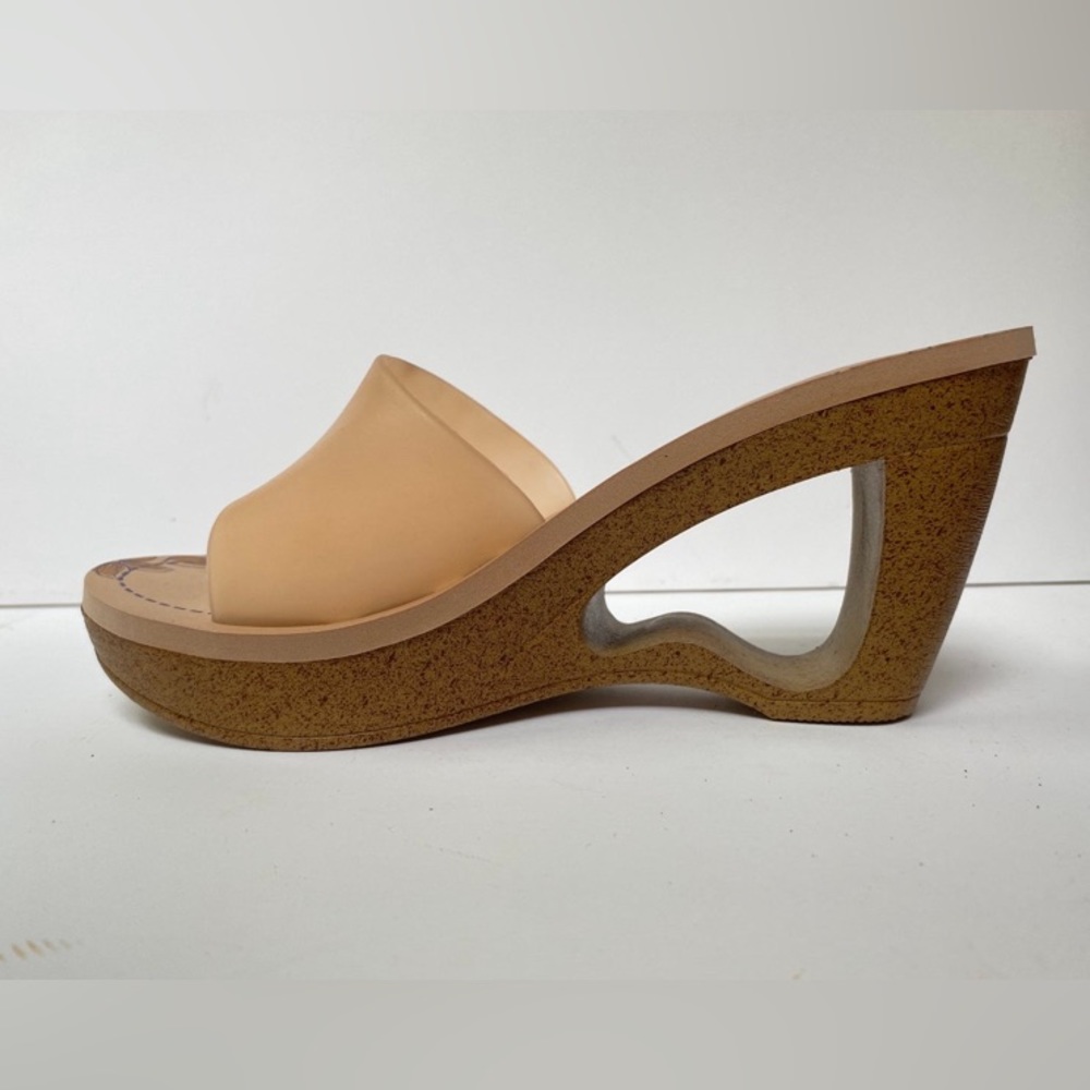 K Fashion Cut-Out Wedge Heel Slide Sandals, Peach, Size 37